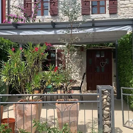 Nyaraló Istria Stone House